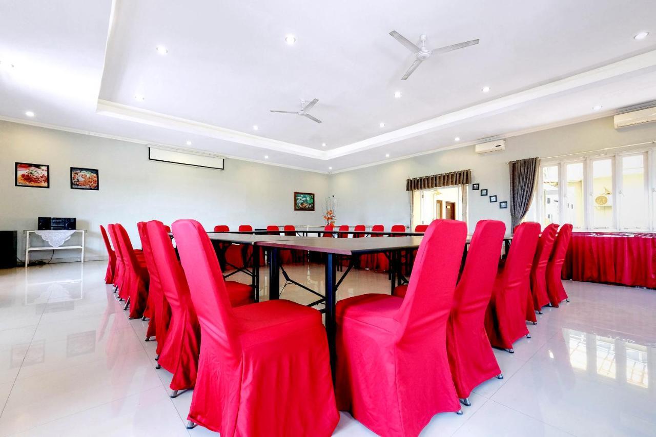 Reddoorz Plus @ Hotel Star 88 Tugu Exteriér fotografie